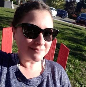 Meet your Posher, Erica